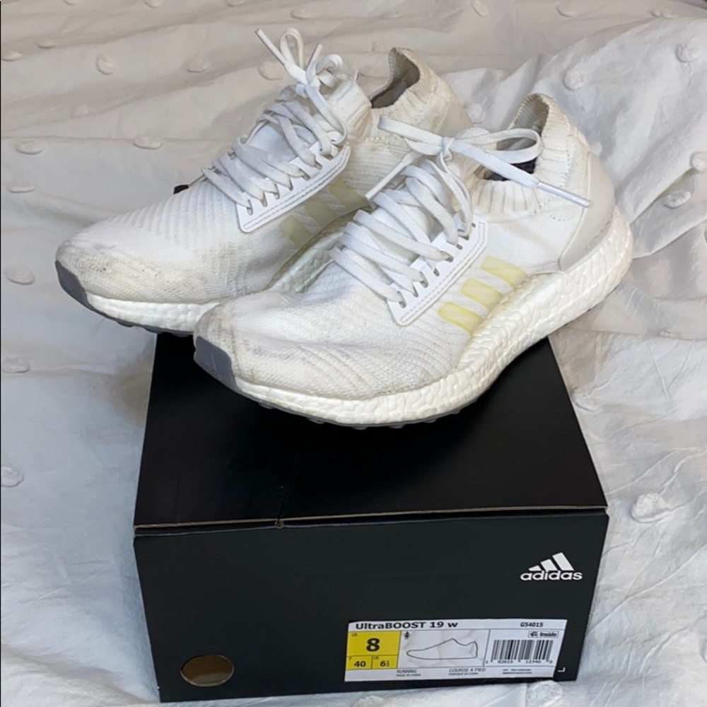 Adidas Ultraboost 19 gently worn